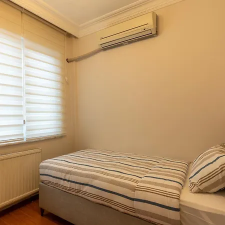 Apartment In The Centre Of Taksim And Galataport 3 Bedroom And 1 Living Istanbul